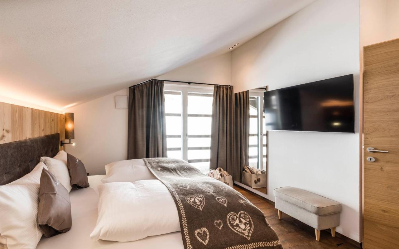 Cadepunt The Dolomites Lodge Сельва-ди-Валь-Гардена Экстерьер фото